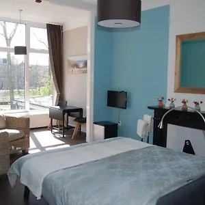 Bed & Breakfast Obrechtstraat, Den Haag